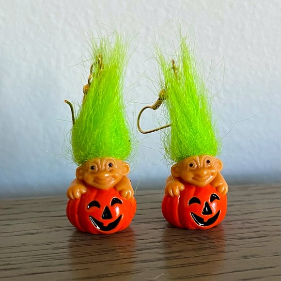 Russ Troll Earrings Green Hair Pumpkin Halloween Good Luck Jewelry Fun - Picture 2 of 4